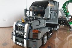 mack_04